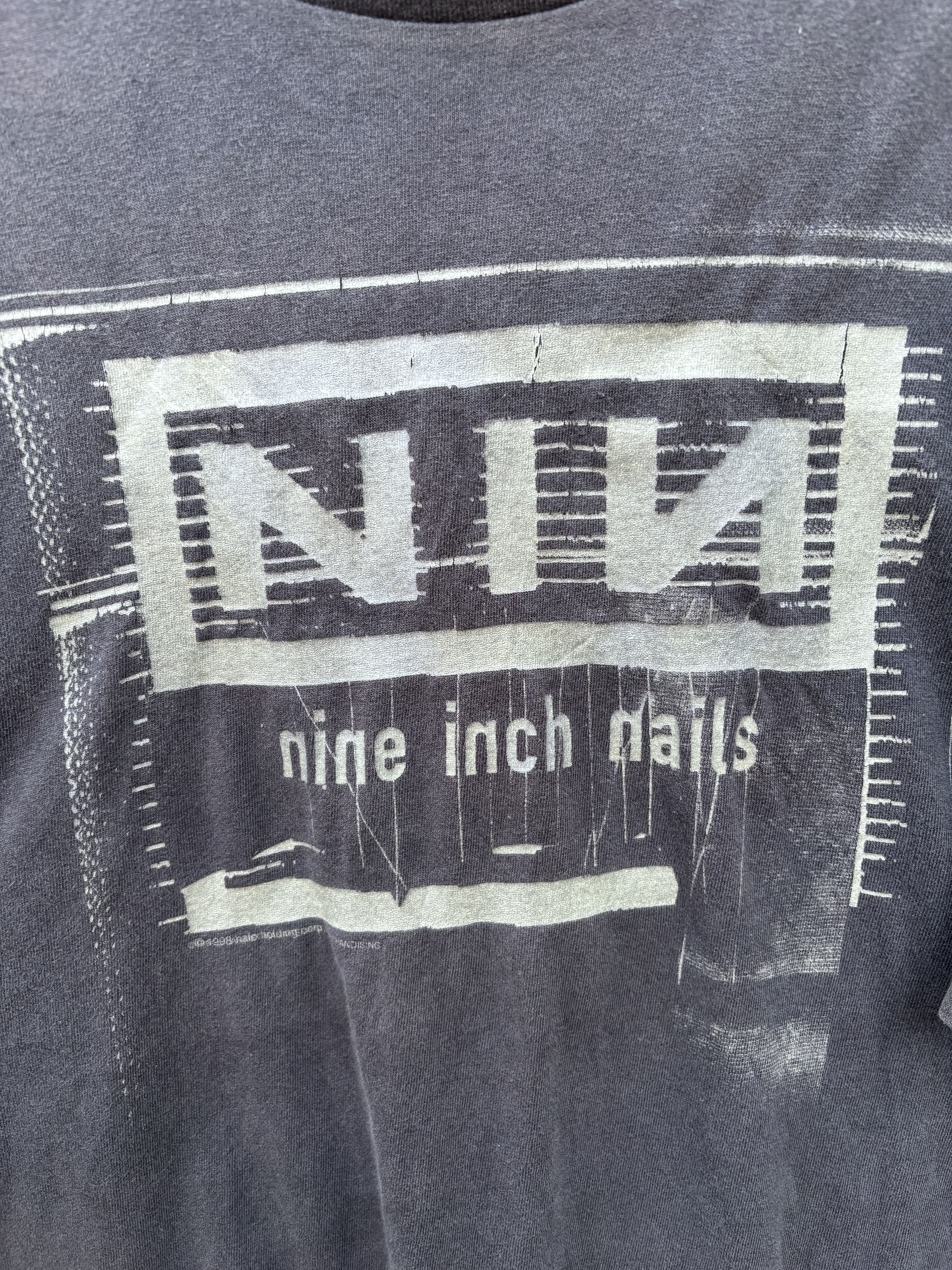 Nine Inch Nails T-shirt Vintage ©️1998 - 2