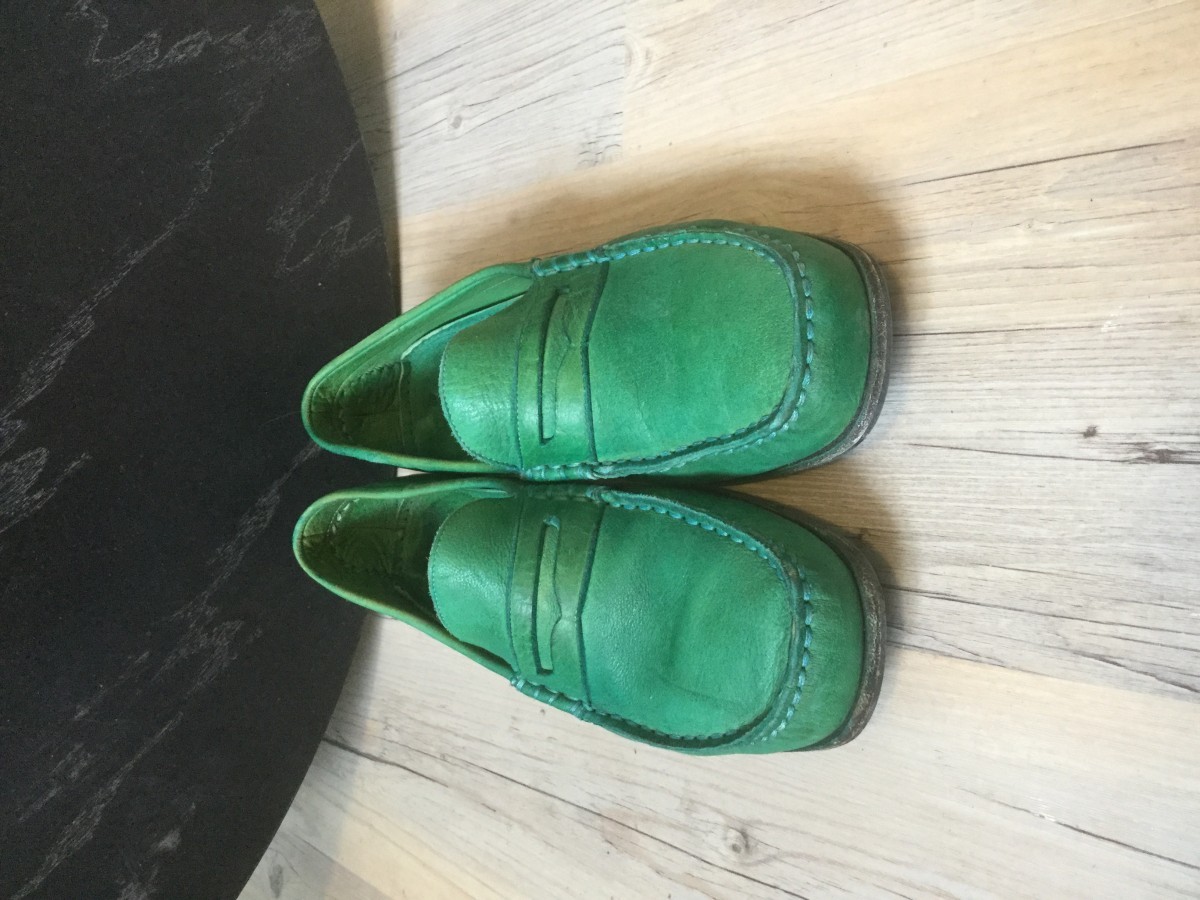 Jean Baptiste Rautureau - Amazing green loafers. Chic look like saint laurent shoes - 3