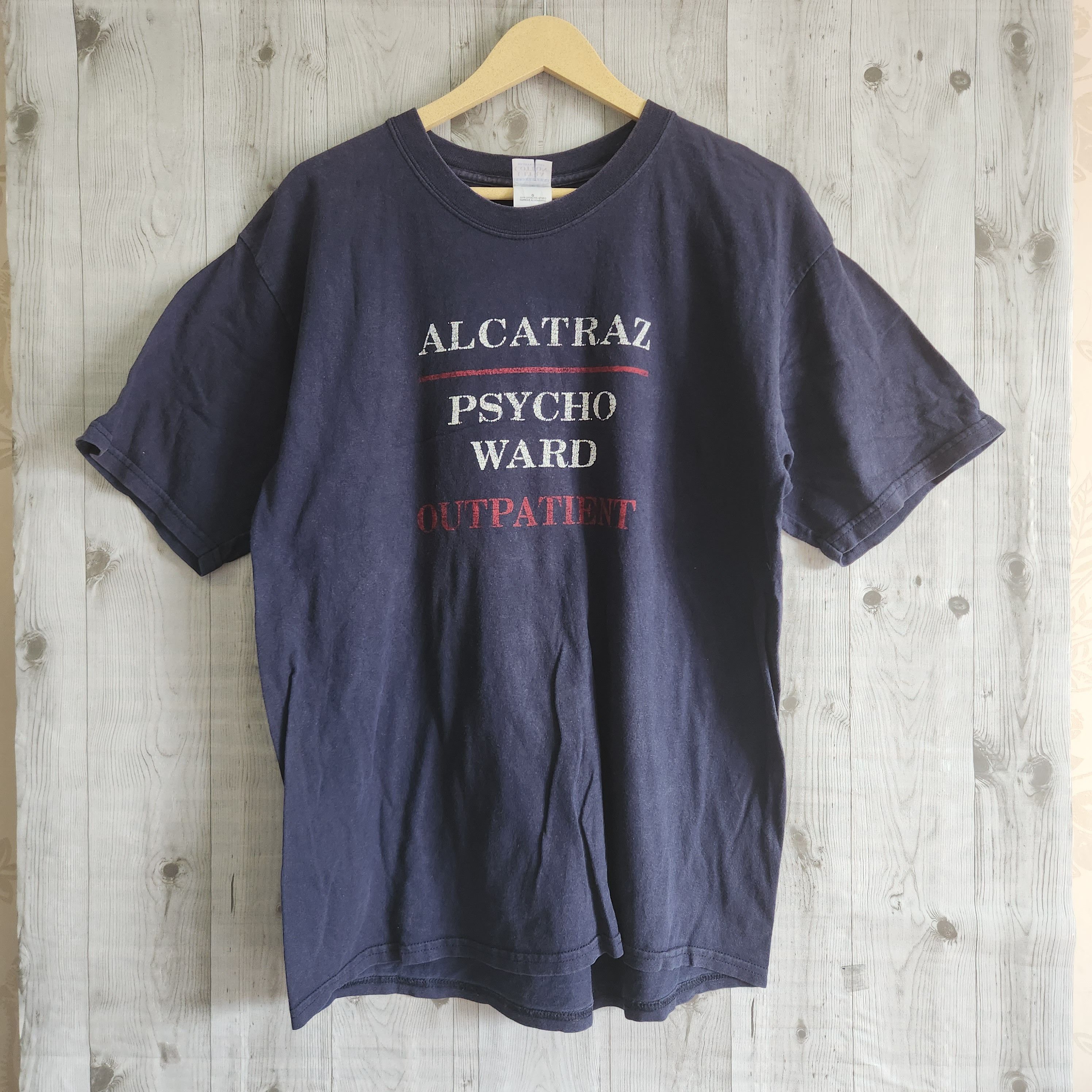 Fruit Of The Loom - Vintage Y2K Alcatraz Psycho Ward Outpatient TShirt - 1