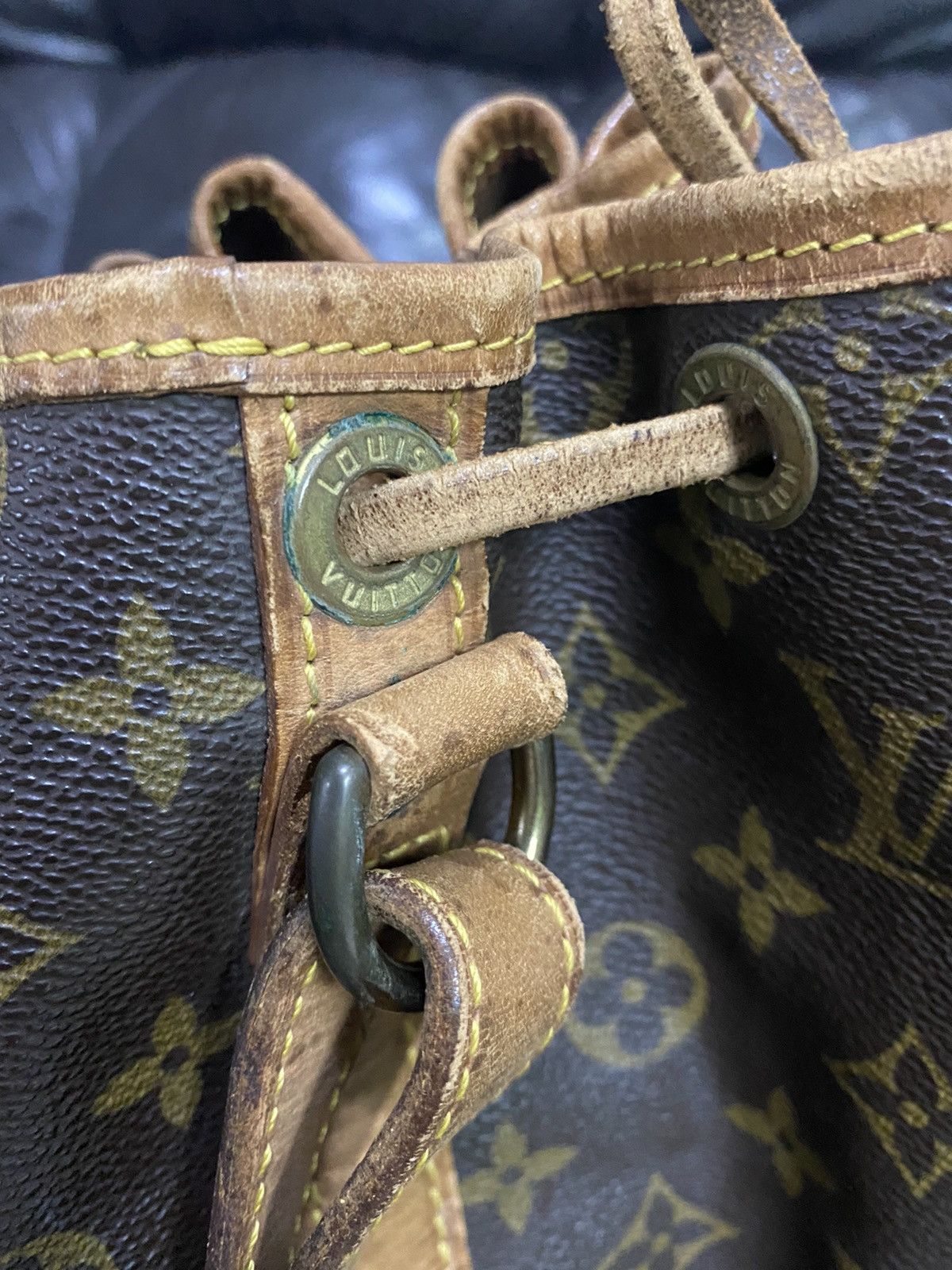 Louis Vuitton Vintage Neo GM Monogram Dawstring Shoulder Bag - 17