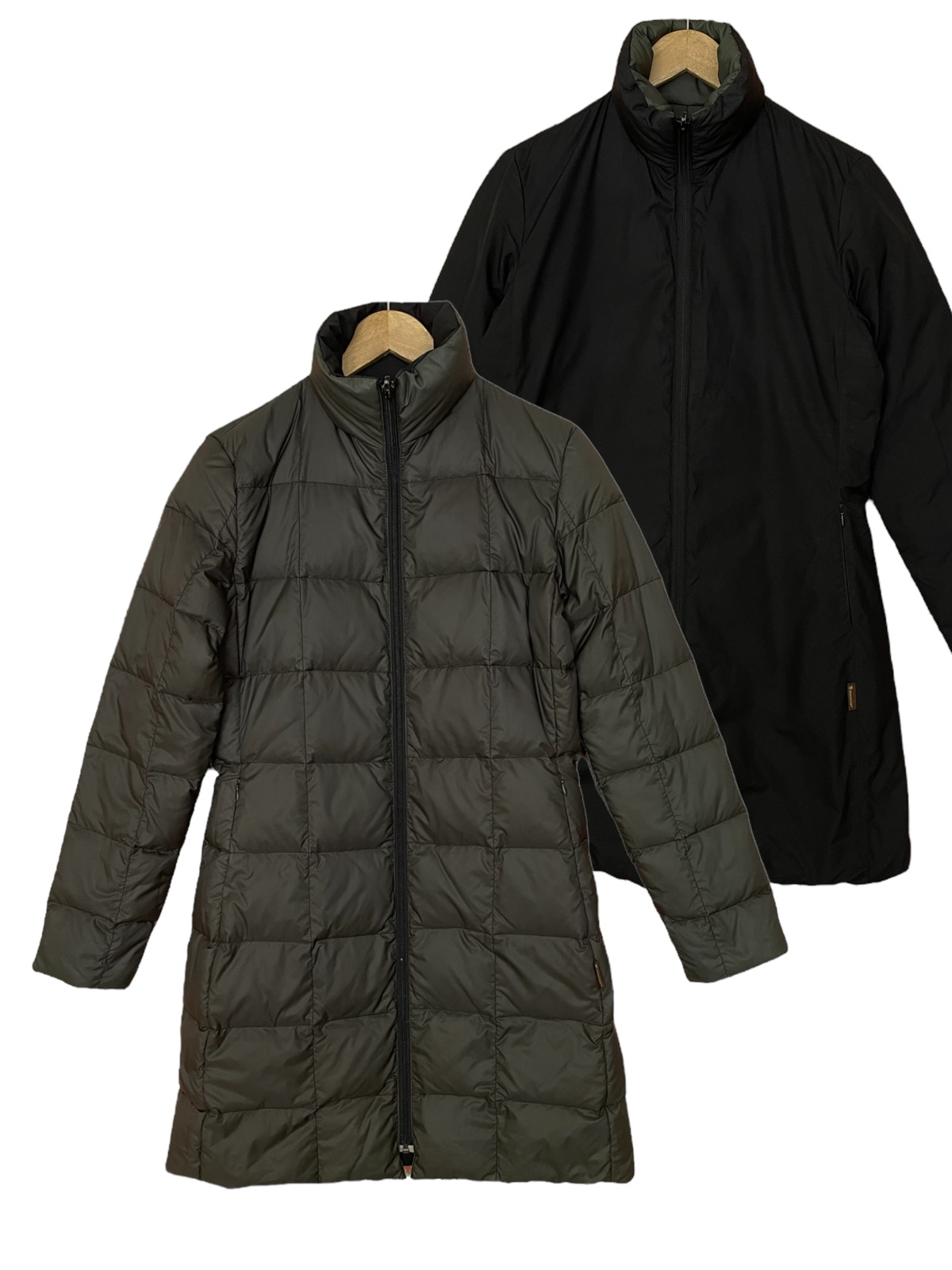 Moncler long puffer jacket reversible down jacket - 1