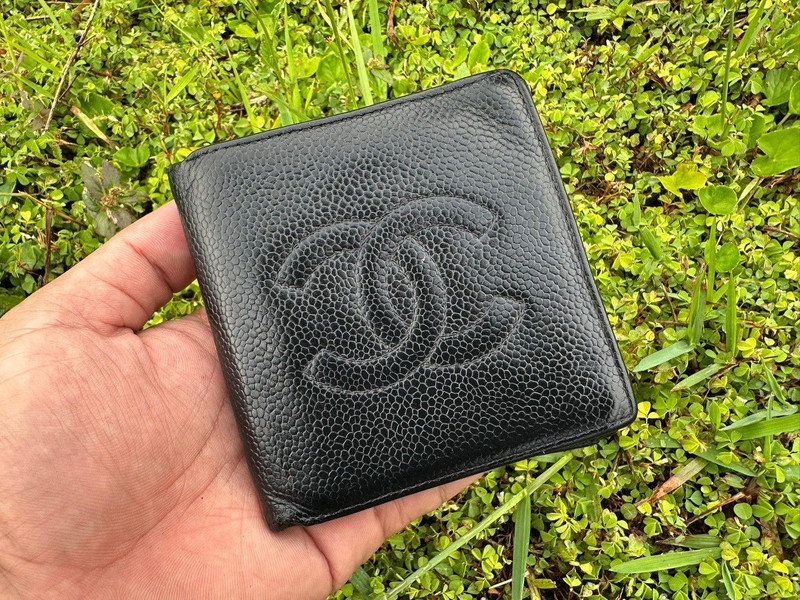 Other Designers Authentic Chanel Caviar Timeless CC Bi-Fold Wallet