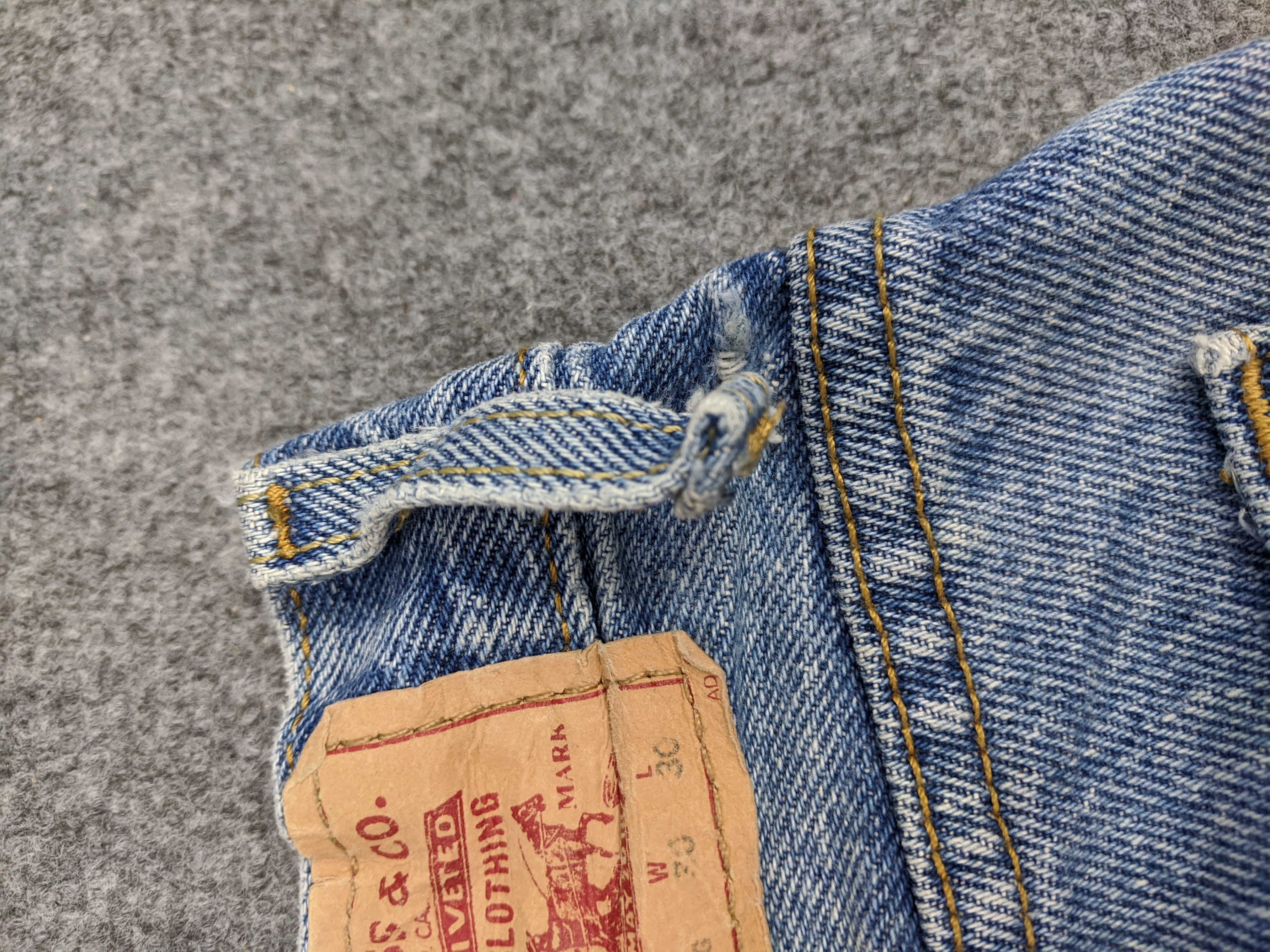 Vintage - Vintage Levis 569 Jeans - 16