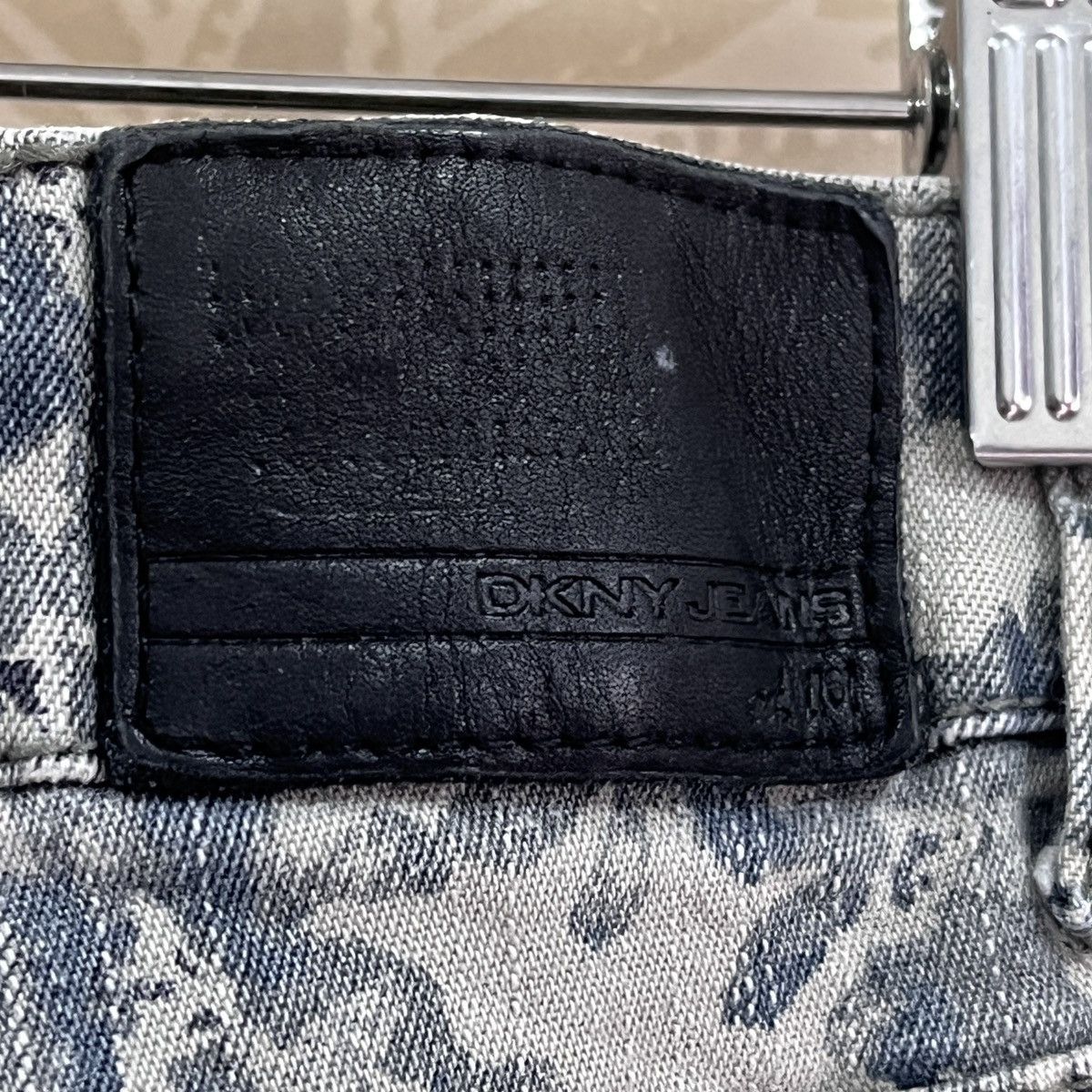 Vintage - DKNY Jegging Pattern Denim Straight Cut Jeans - 13
