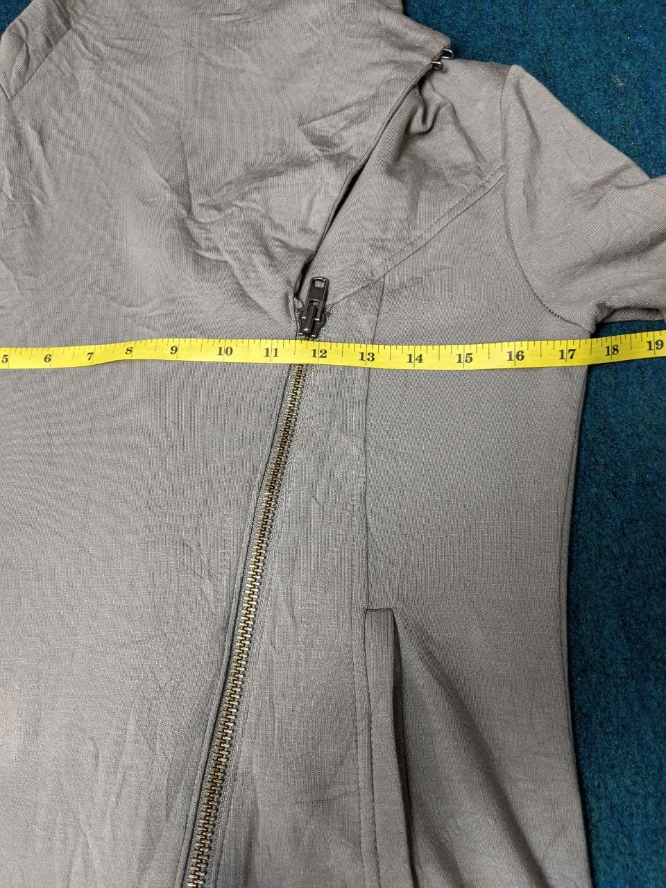 HELMUT LANG Asymmetrical zip sweatshirt jacket - 12
