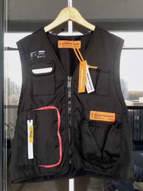 NEW 890$  REFLECTIVE CARGO VEST