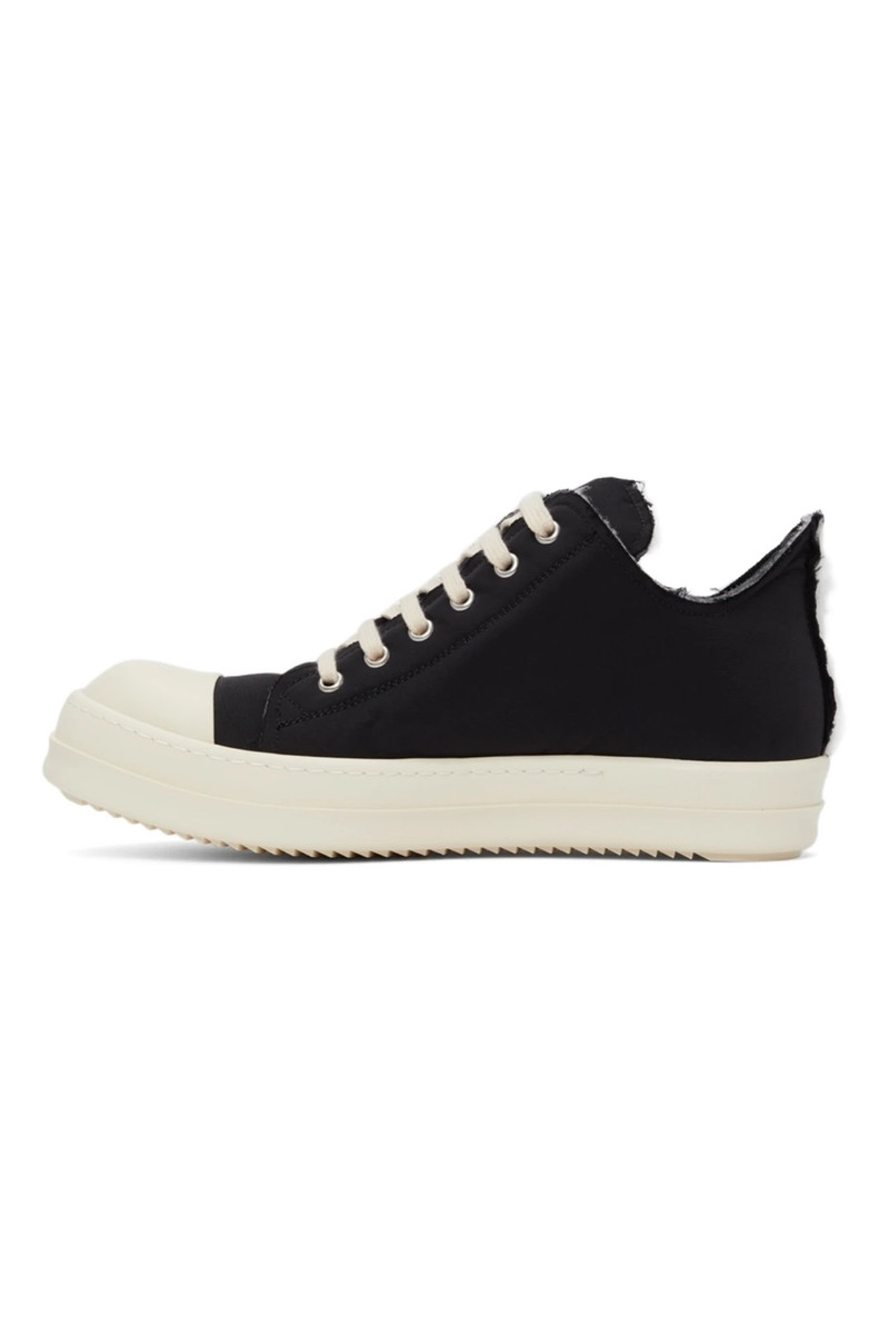 NIB  LOW DISTRESSED SNEAKERS - 1