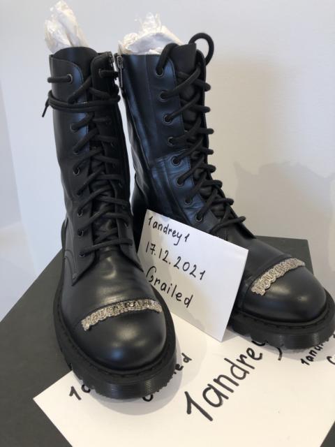 VETEMENTS Vetements Gothic Logo boots