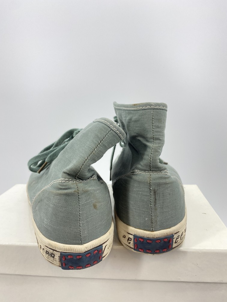 Skagway Hi size 10 - 5