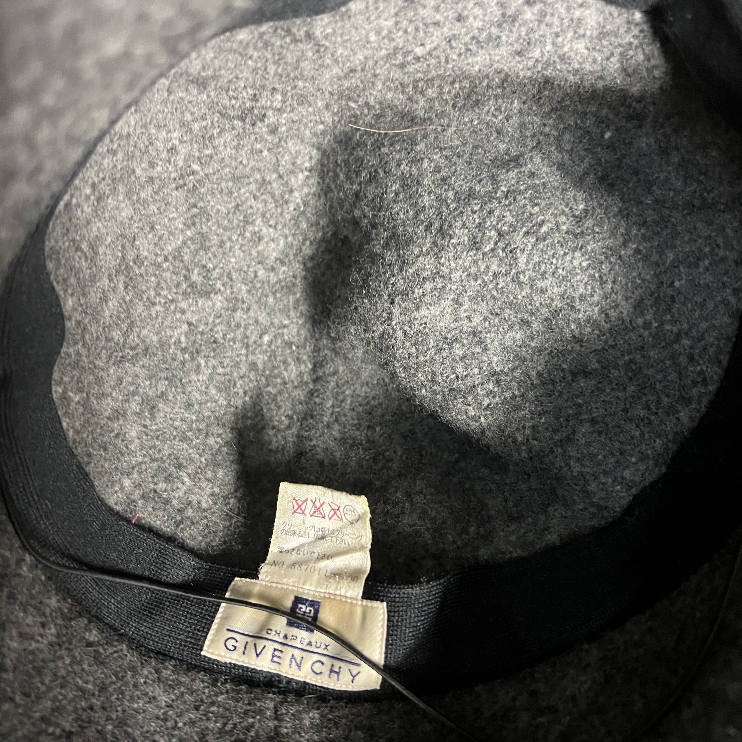🔥RARE🔥 Vintage Givenchy Monogram Wool Beanie Hat - 7