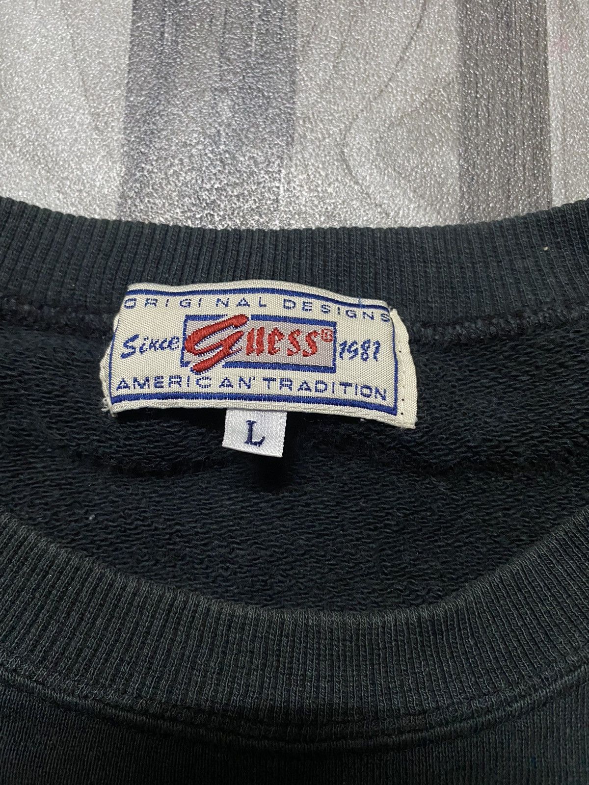 Vintage Guess Jeans sweatshirt - 4