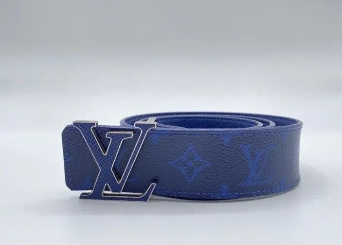 Authentic Louis Vuitton COBALT TAIGARAMA MONOGRAM INITIALES - 5