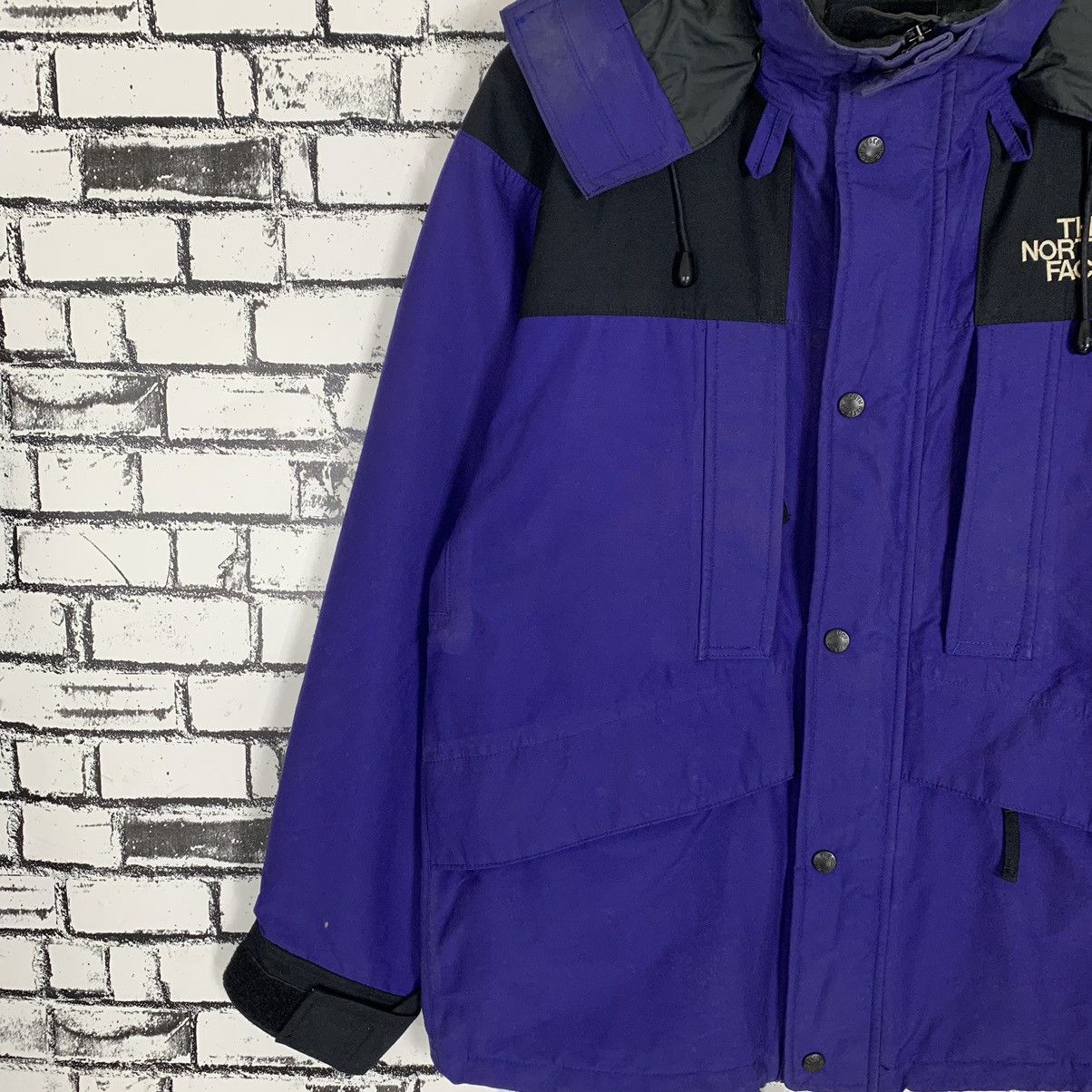 Outdoor Style Go Out! - American Outdoor The North Face Gore-Tex Windbreaker Jacket - 5