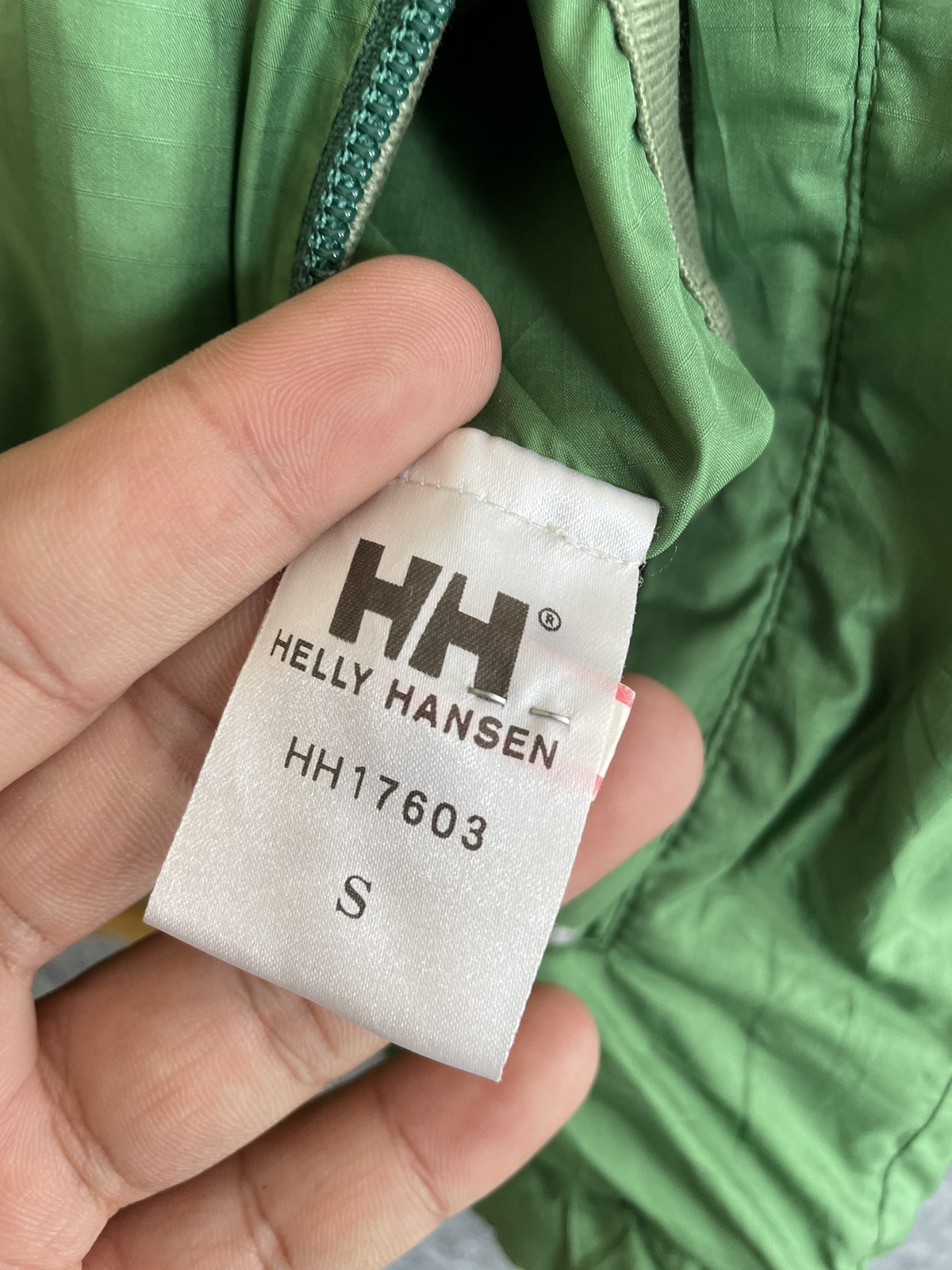 Helly Hansen - HELLY HANSEN QUILTED REVERSIBLE JACKET - 9