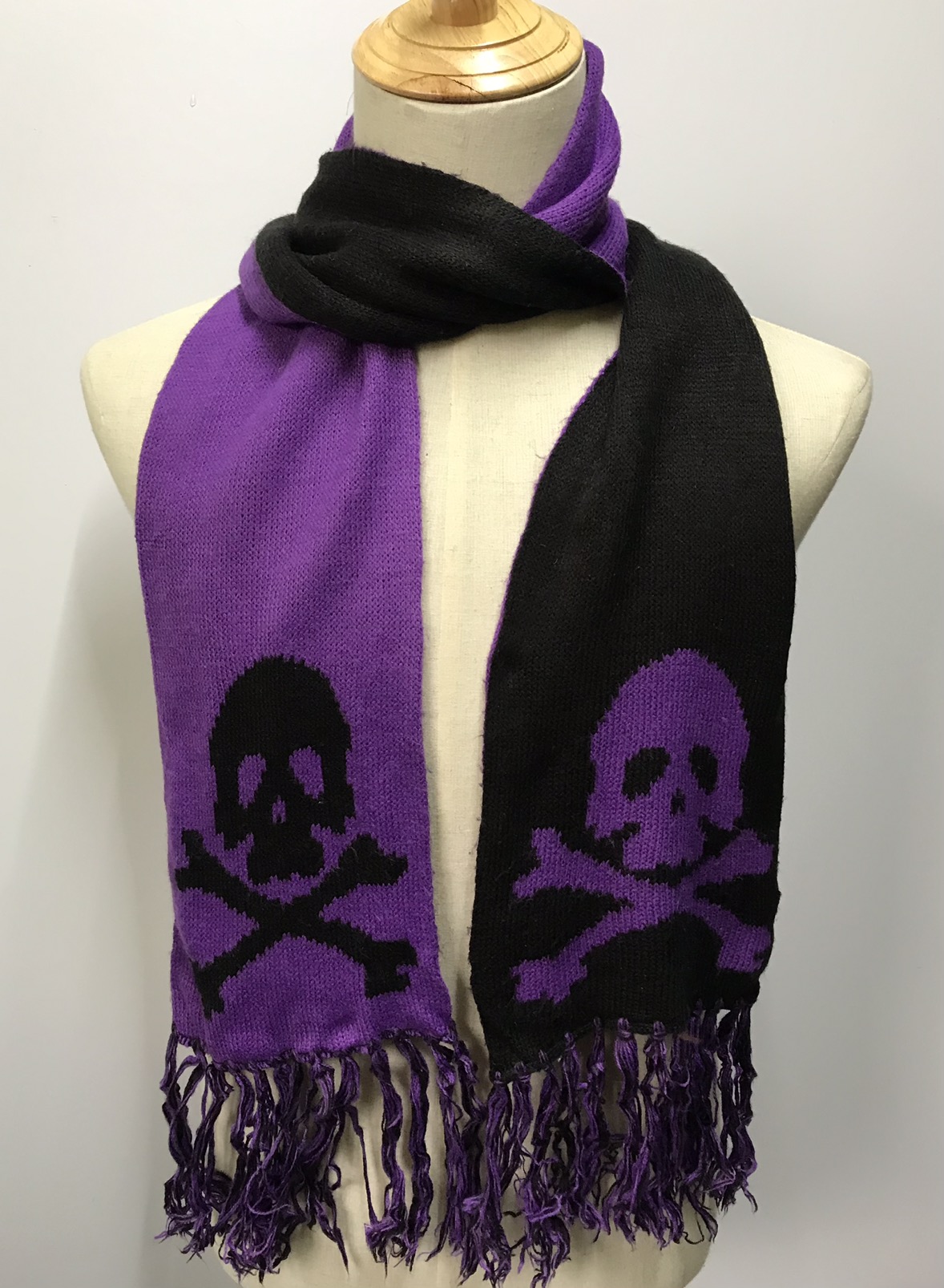 Skulls - skulls scarf muffler - 1