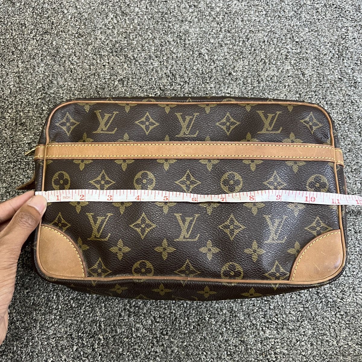 Vintage 90s Louis Vuitton Clutch Bag - 18