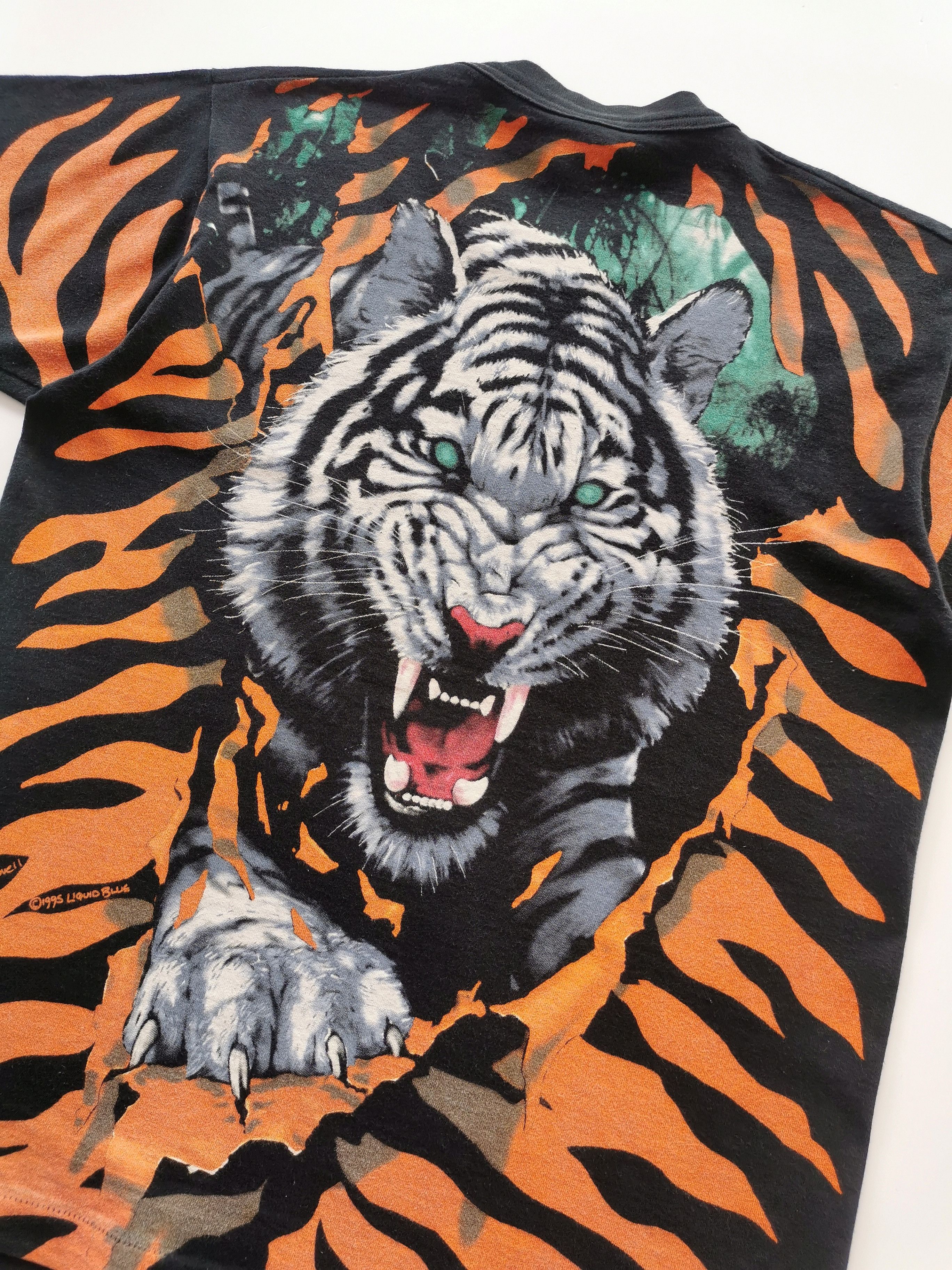 1995 Vintage Tiger Liquid Blue By John Connell Art Tshirt - 10