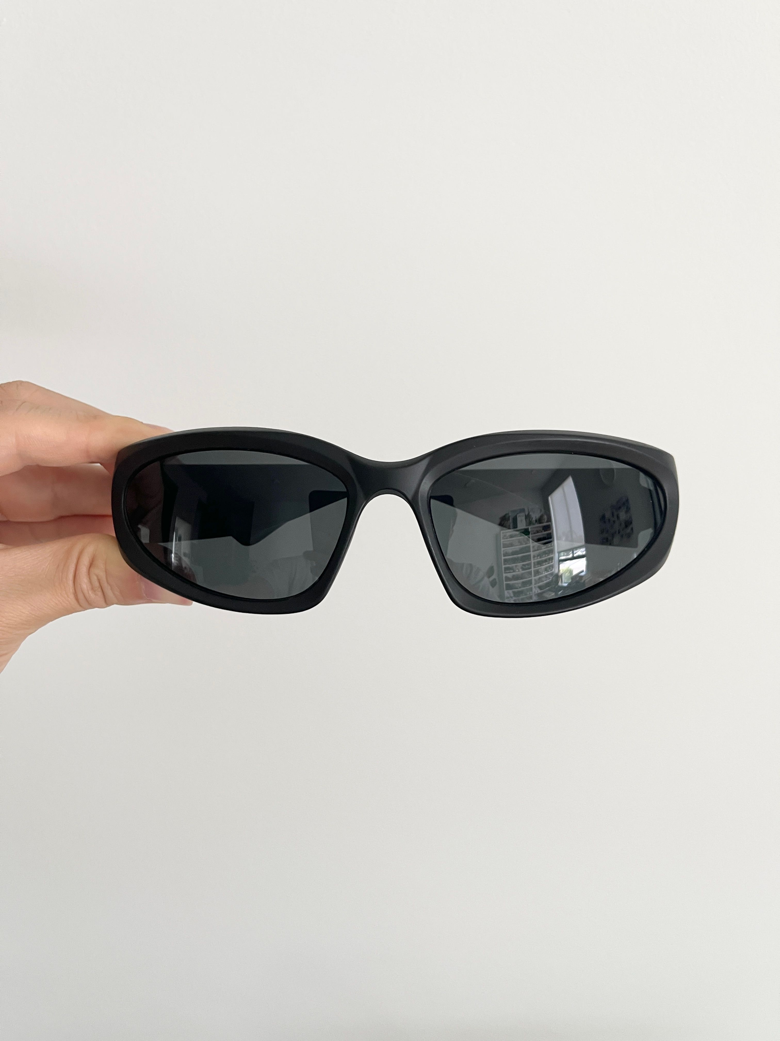Japanese Brand - STEAL! Futuristic Y2K Utility Sunglasses - 2