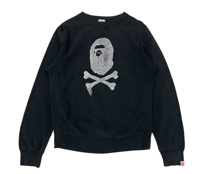 Bape Pirate Crossbone Sweatshirt Made in Japan - 1