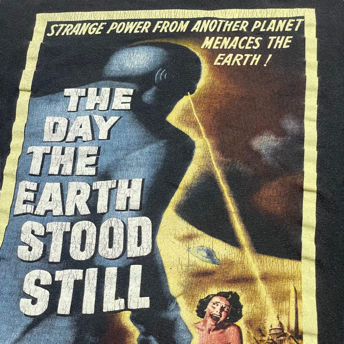 Vintage The Day the Earth Stood Still Graphic Tee 👽 - 3