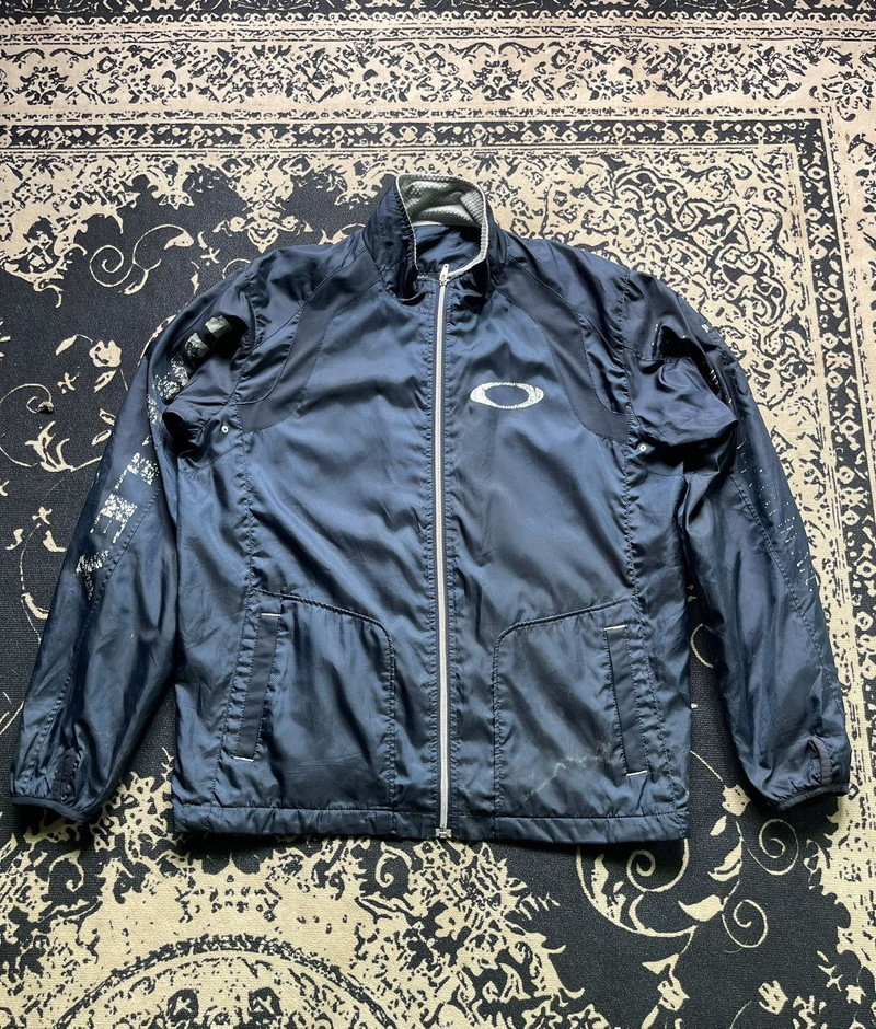 Oakley Light Jacket - 1