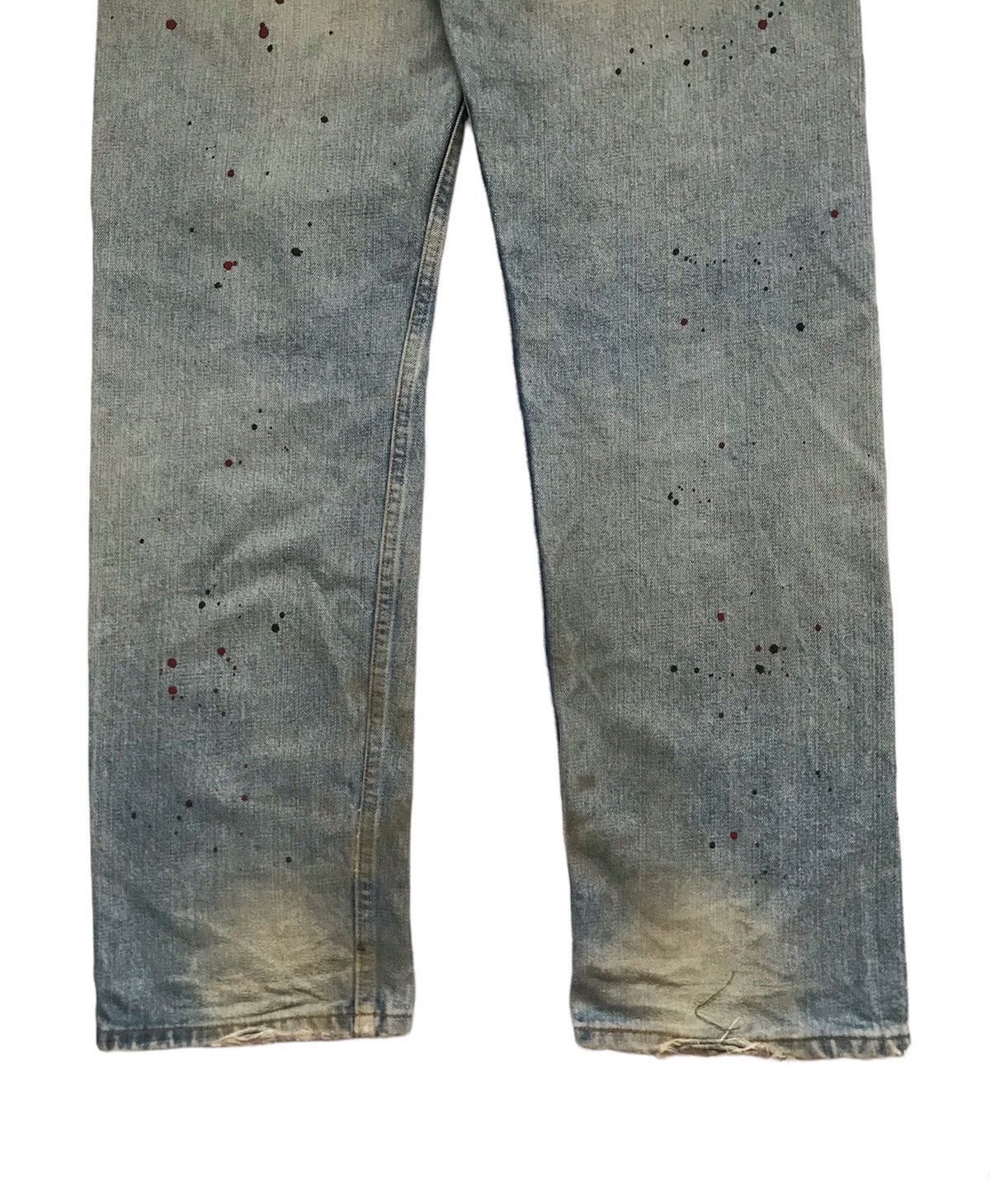 VINTAGE LEVIS PAINTER DISTRESSED JEANS - 6