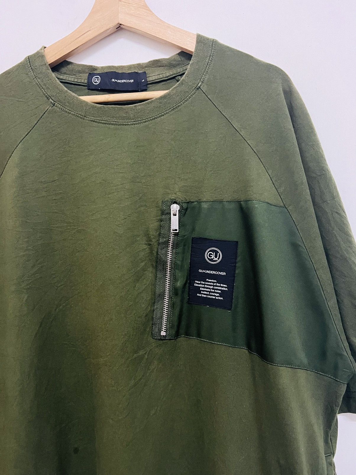 GU x Undercover Pocket Tee - 2