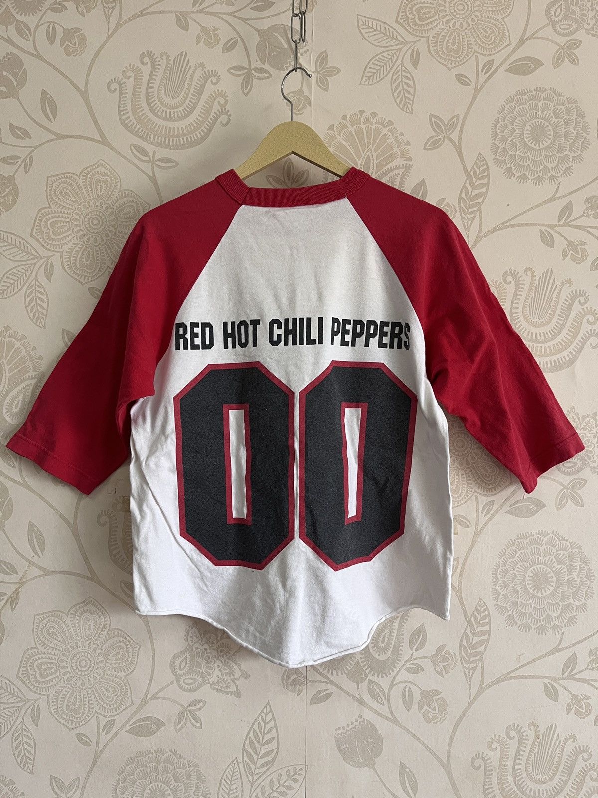 Vintage 1999 Red Hot Chili Peppers Californication Raglan - 19