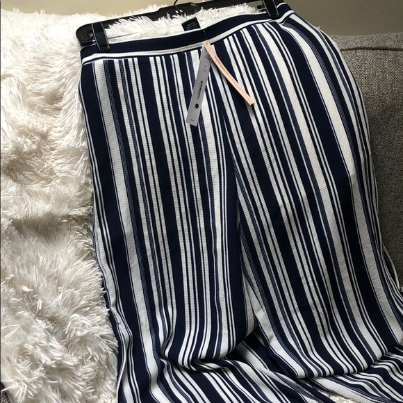 Aqua - Navy + White Striped Split Wide Leg Pants - 9