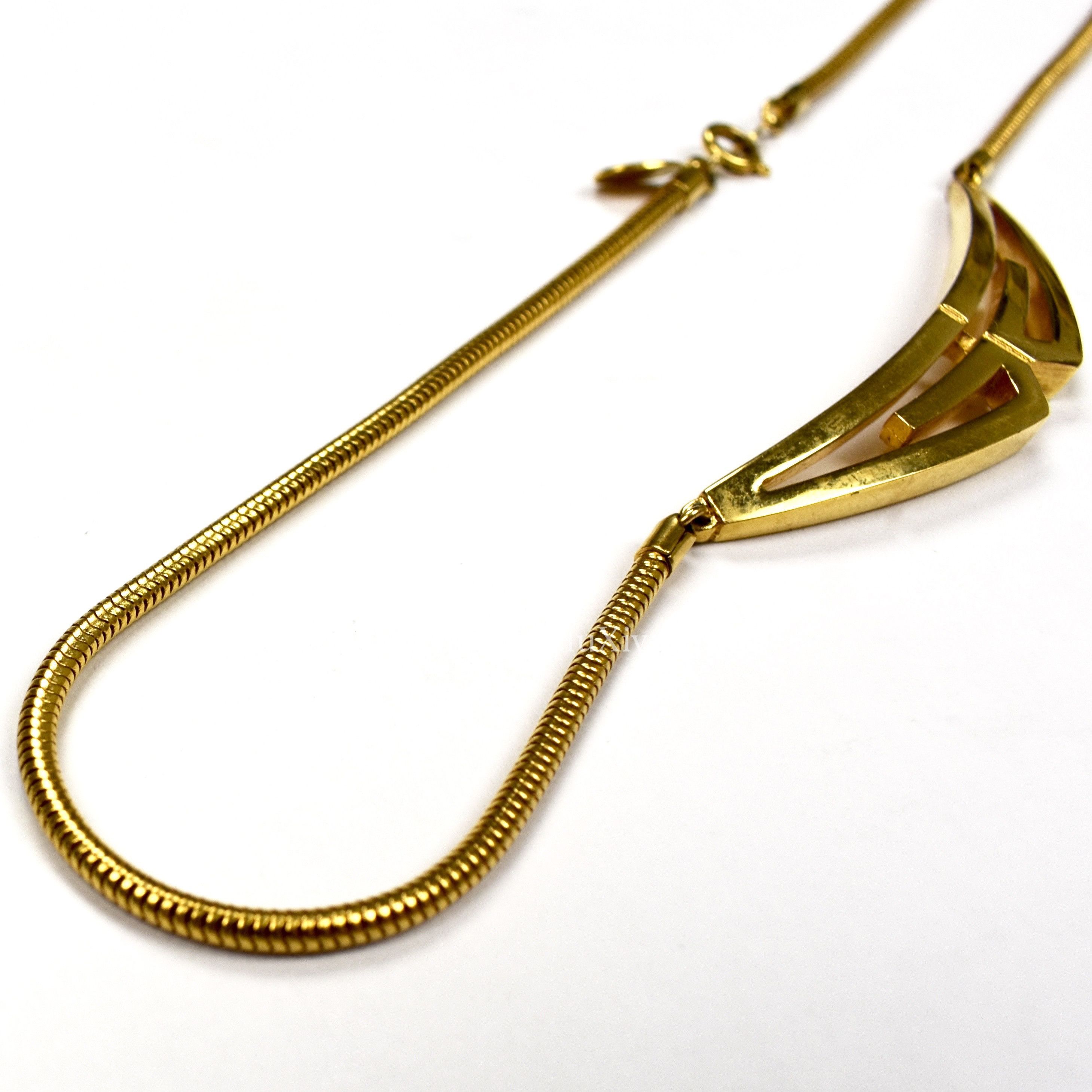 Givenchy 1976 Runway 16" Gold Chain & 'G' Logo Pendant - 7