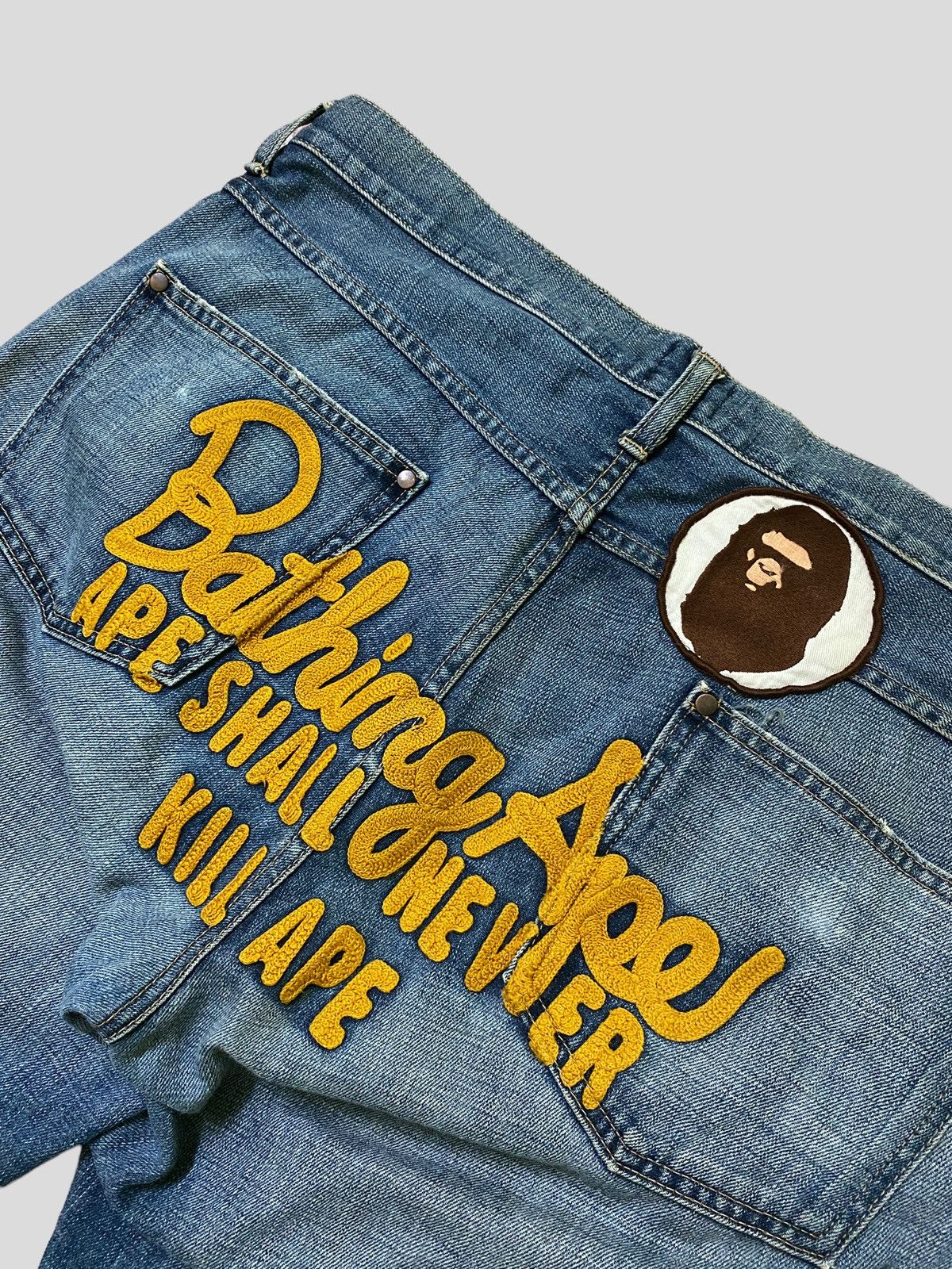 Bathing Ape Nigo Chain Embroidery Distressed Denim Jeans - 14