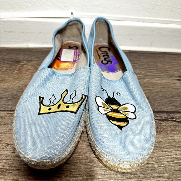 Circus by Sam Edelman Leni 6 Espadrille Flats Slip-On Queen Bee Patch Blue 8.5M - 5