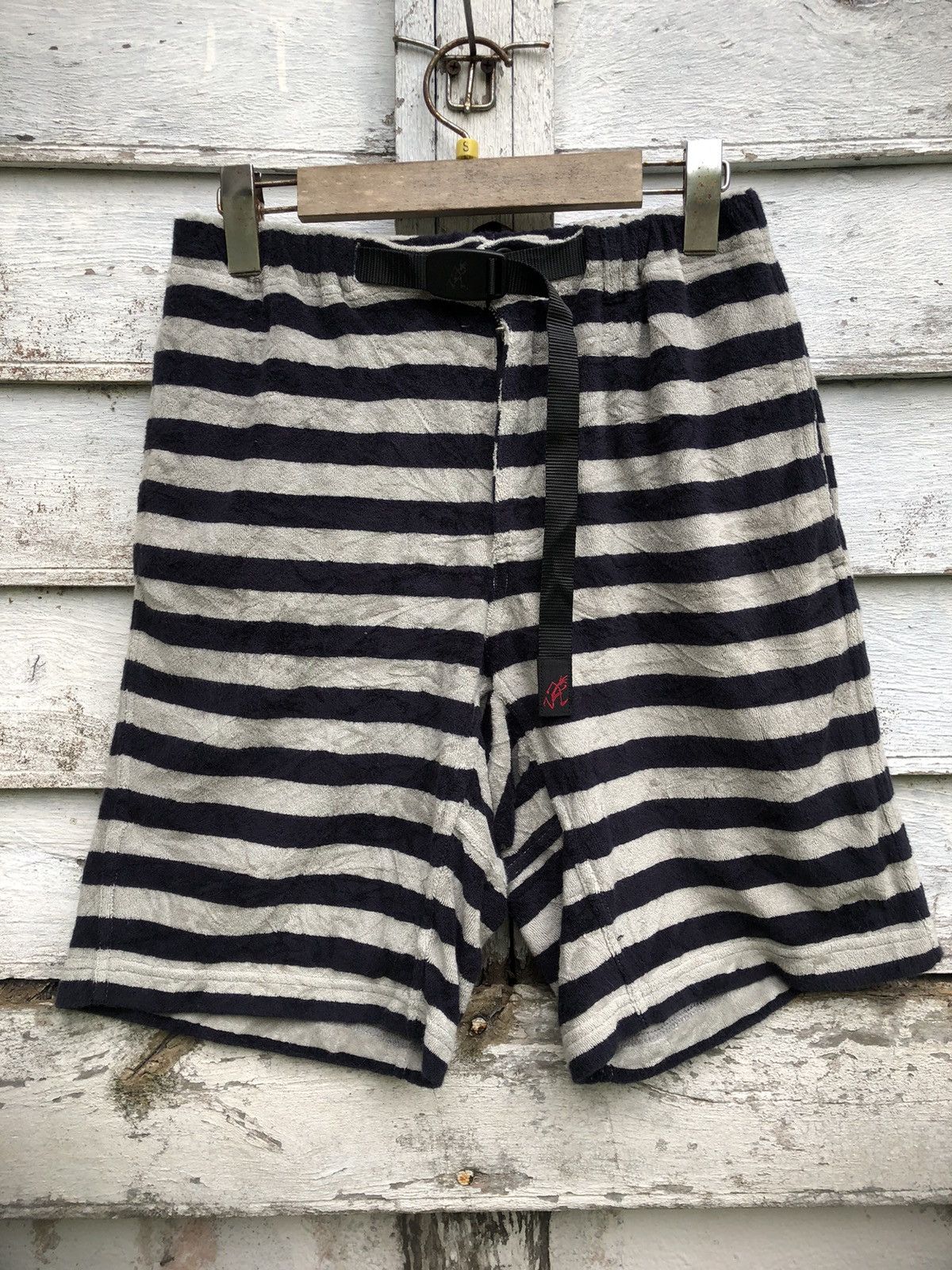 Outdoor Style Go Out! - Gramicci Terry Cloth Stripe Short Pant - 1