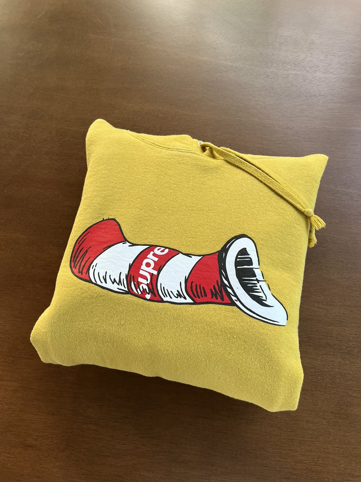 Supreme Dr. Seuss Cat In The Hat Hoodie FW18 Mustard - 9