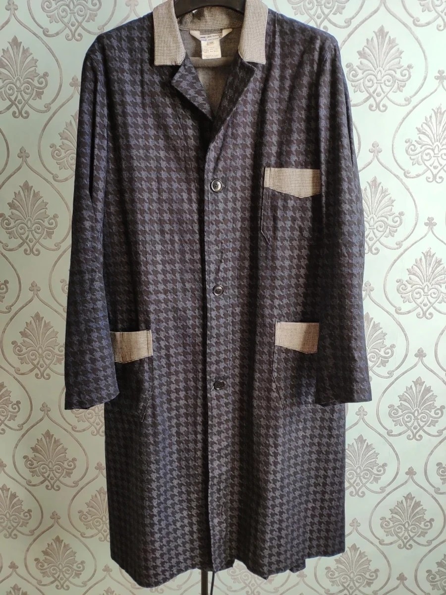 Light assymetrical blue and gray coat. Plisse on backside - 2