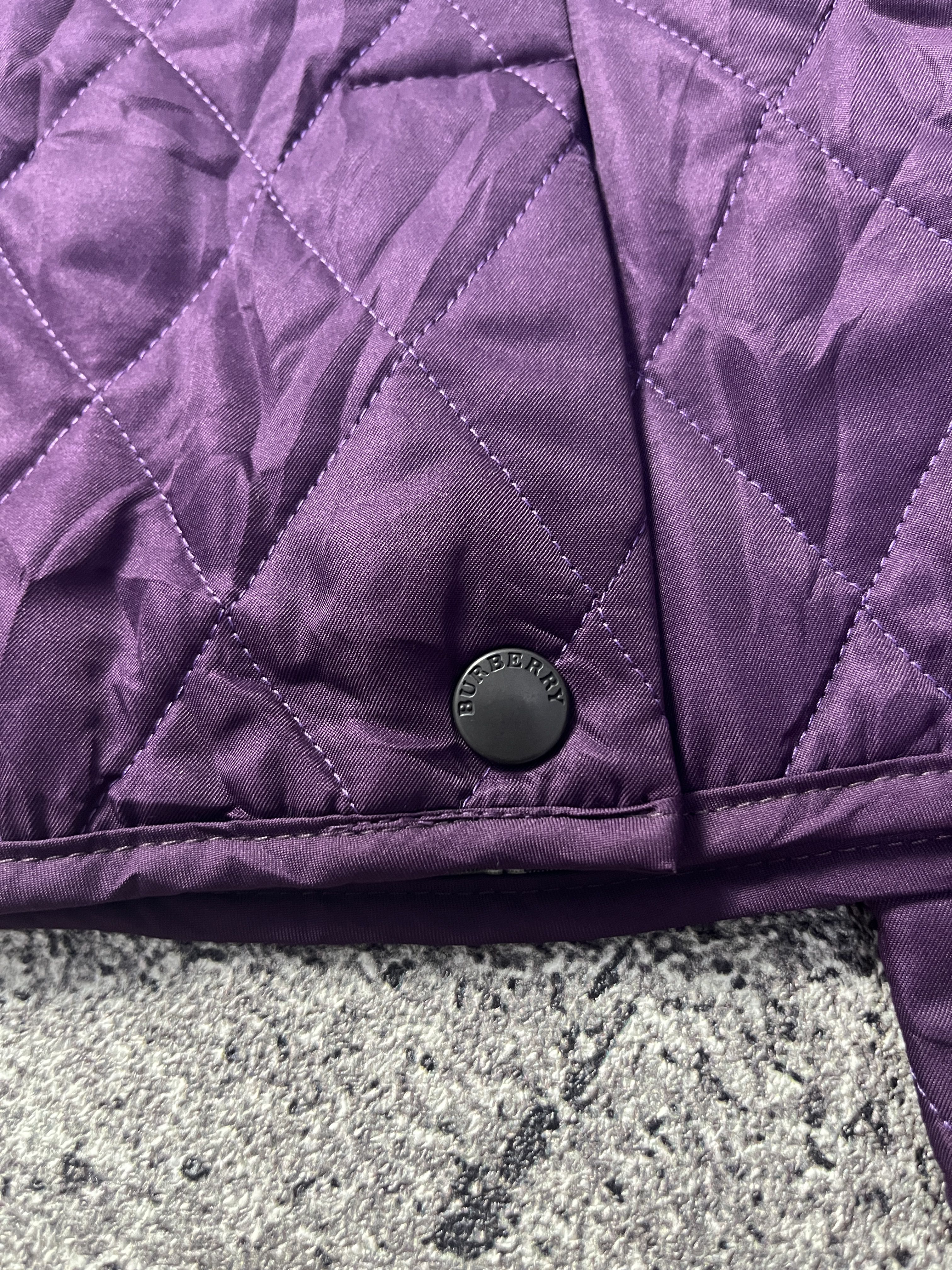 🚨ACCEPT OFFER🚨Burberry qualited jacket  - 14