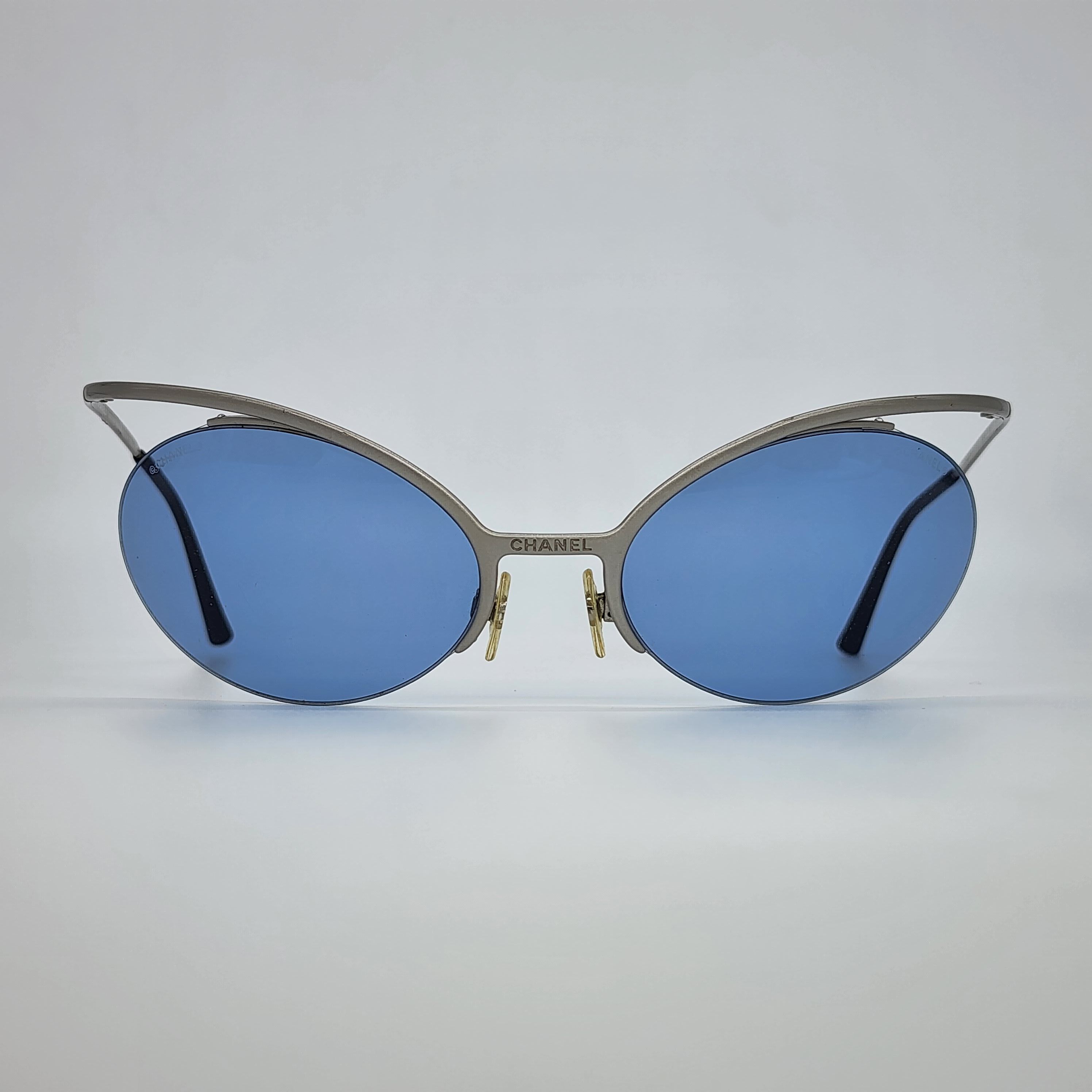 Chanel - SS2000 Futuristic Rimless Sunglasses Y2K - 3