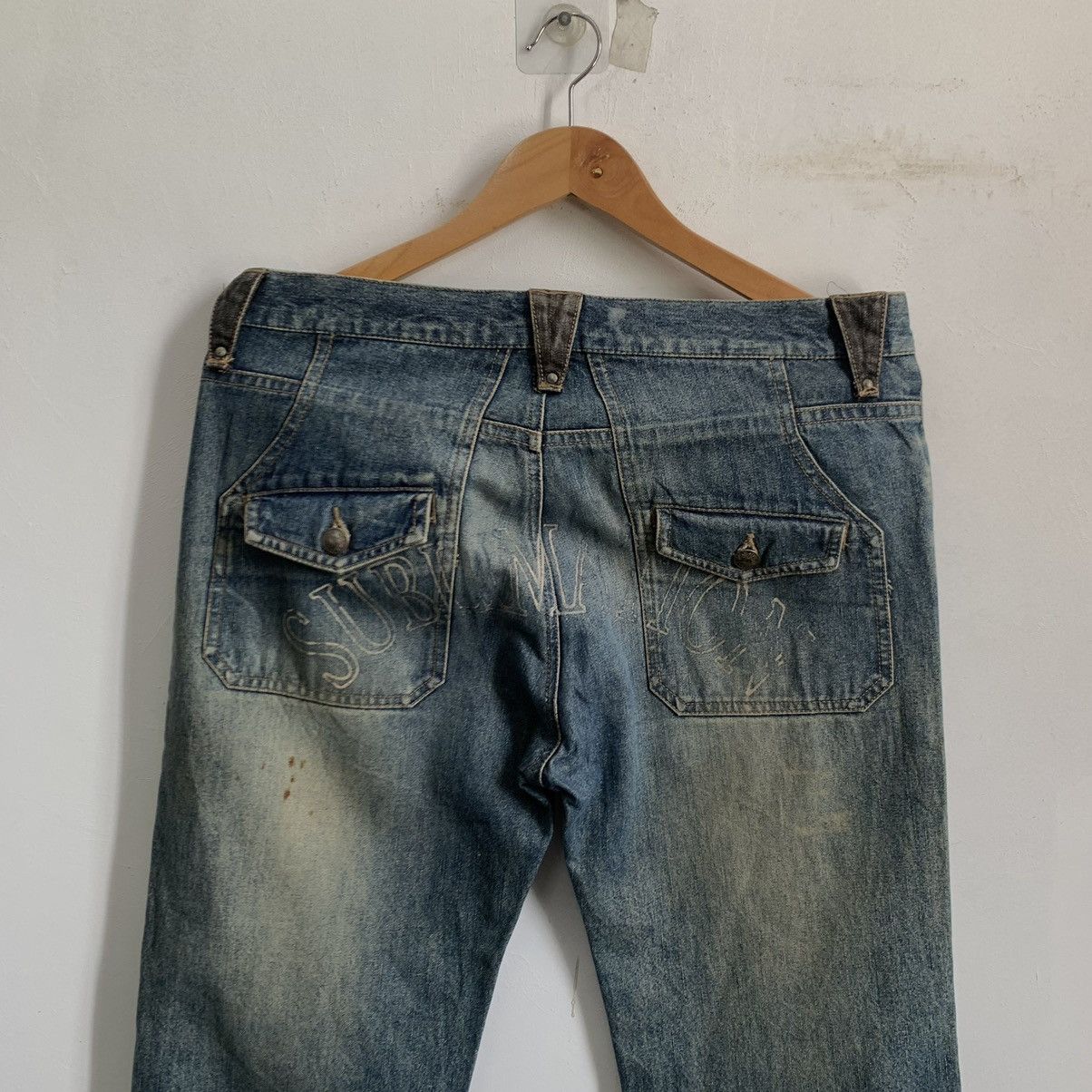 Vintage - In The Attic Full Print Word Distressed Denim Jeans - 12