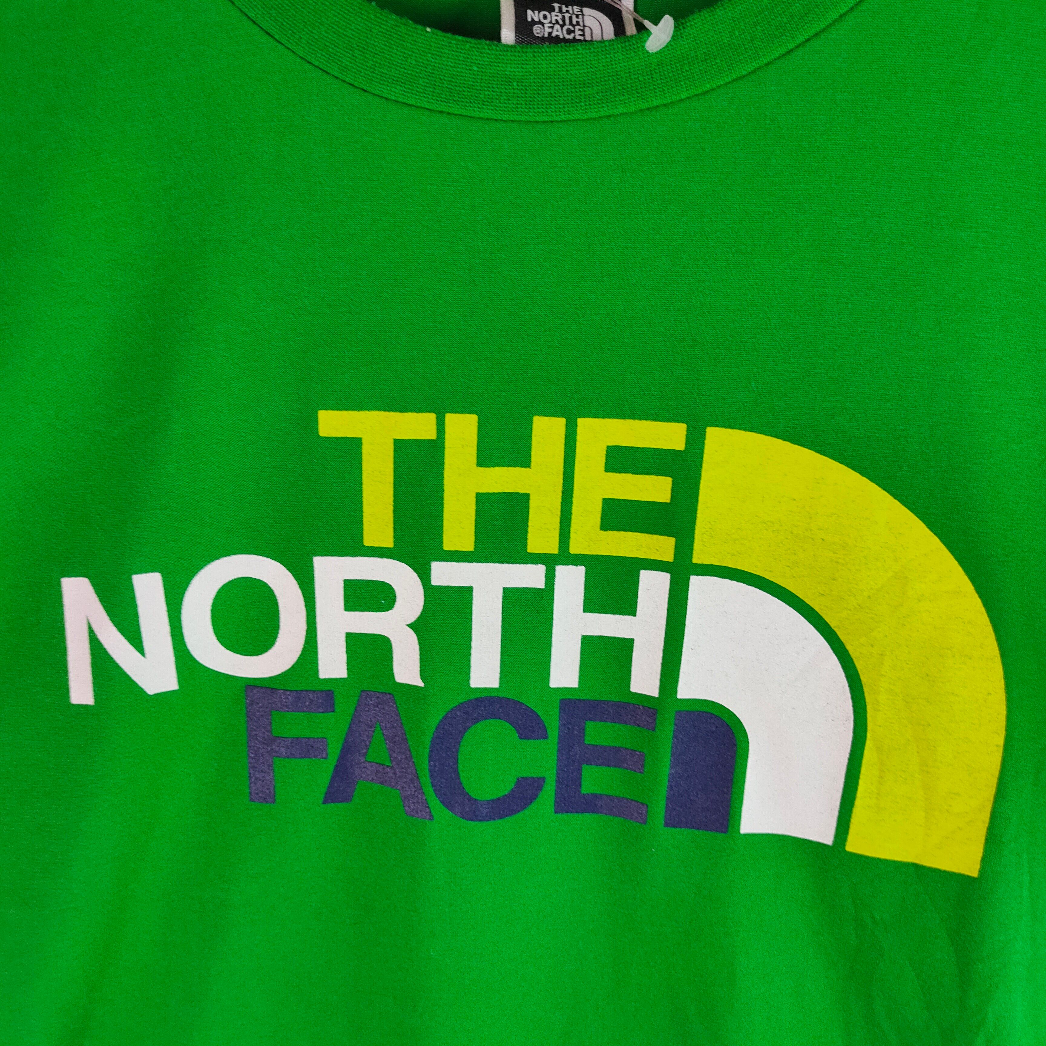 THE NORTH FACE Quick Dry Big Logo Colourful Shirt - 2
