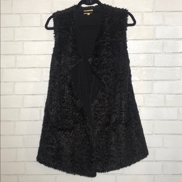 Piko 1988 - Black Super Soft Shaggy Faux Fur Vest - 1