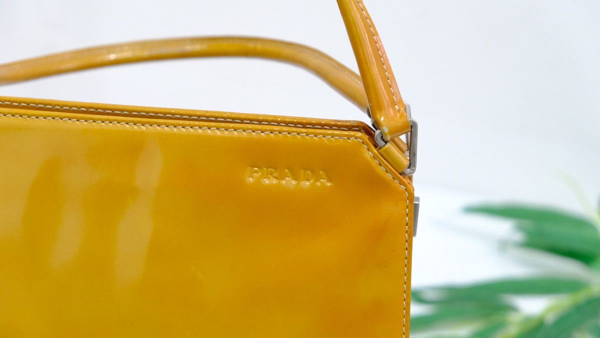 Authentic Prada handbag yellow pattern leather - 14