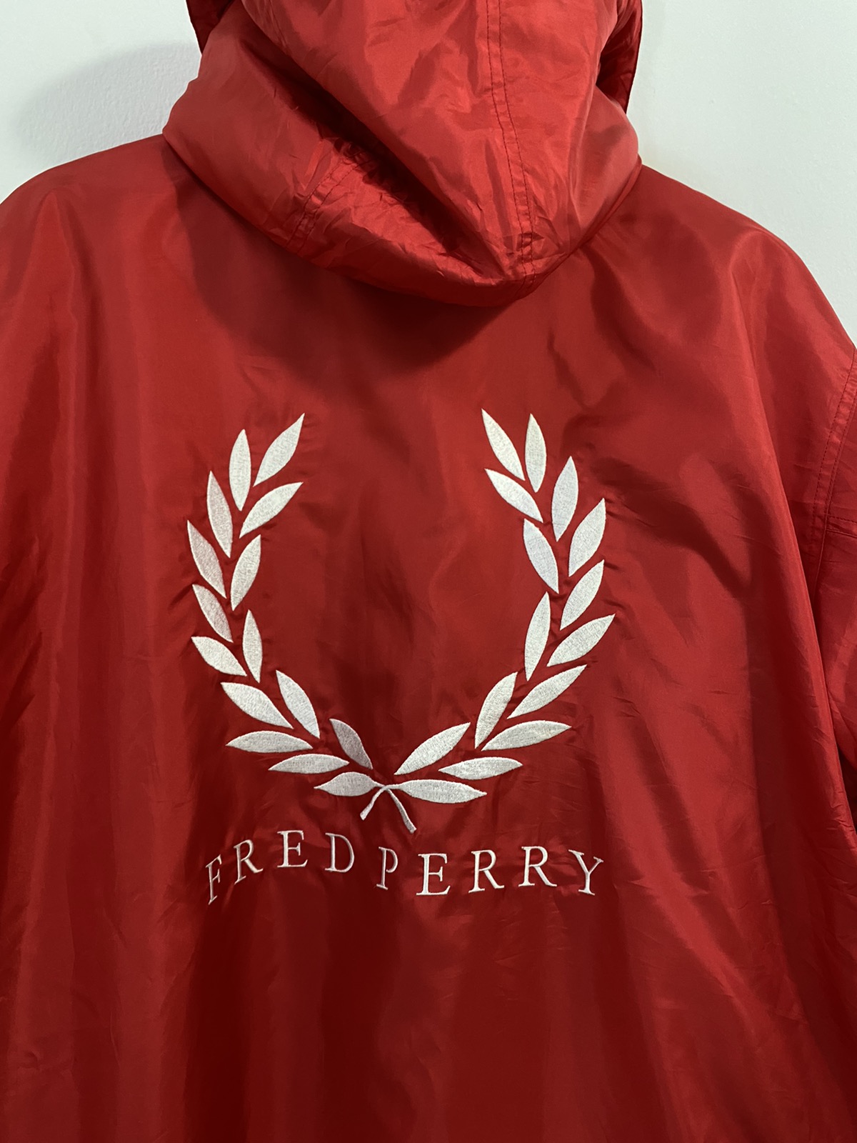 Vintage Fred Perry Long Jacket With Hoodies Big Logo Design - 5