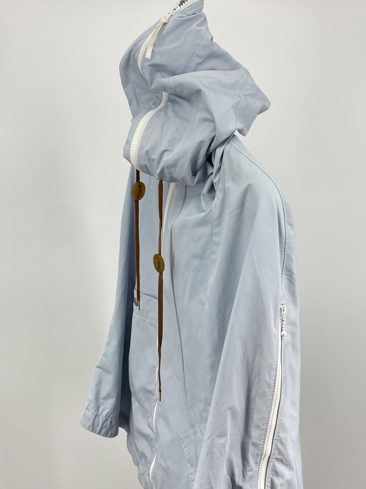 Crazy Japan Exclusive Cape - 4