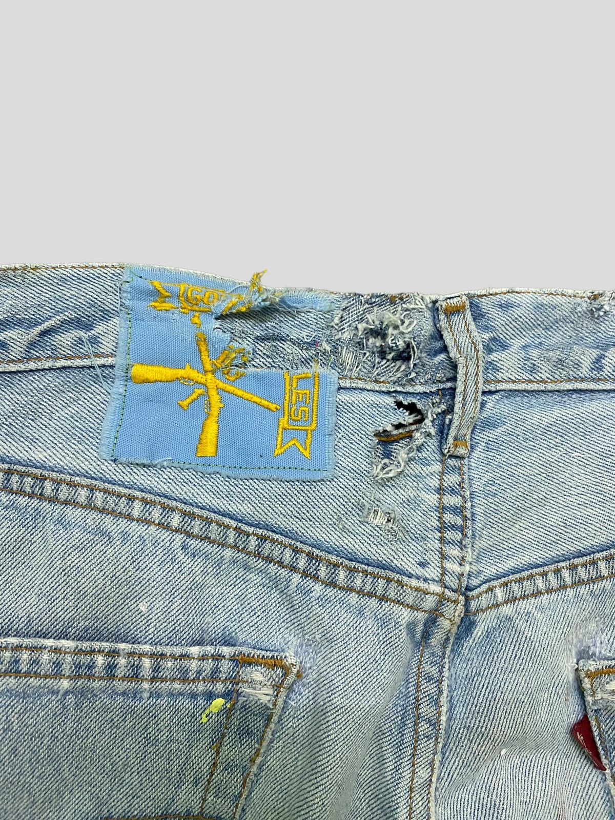 VINTAGE 90s Levi's 501 DISTRESSED CUSTOM CHE QUEVARA DENIM - 15