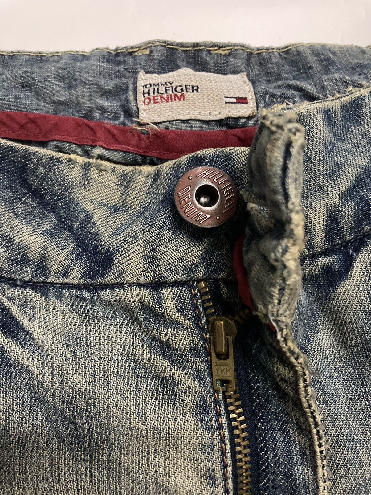 Tommy Hilfiger Denim Distressed Jeans - 9