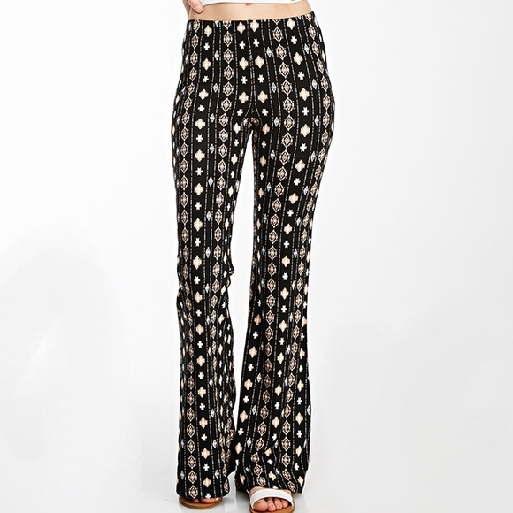 Forever 21 - Forever21 Boho Tribal Print Flared Pants - 1