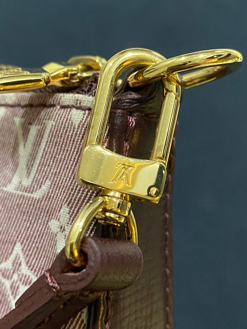 Authentic Louis Vuitton Pochette Shoulder Bag - 4