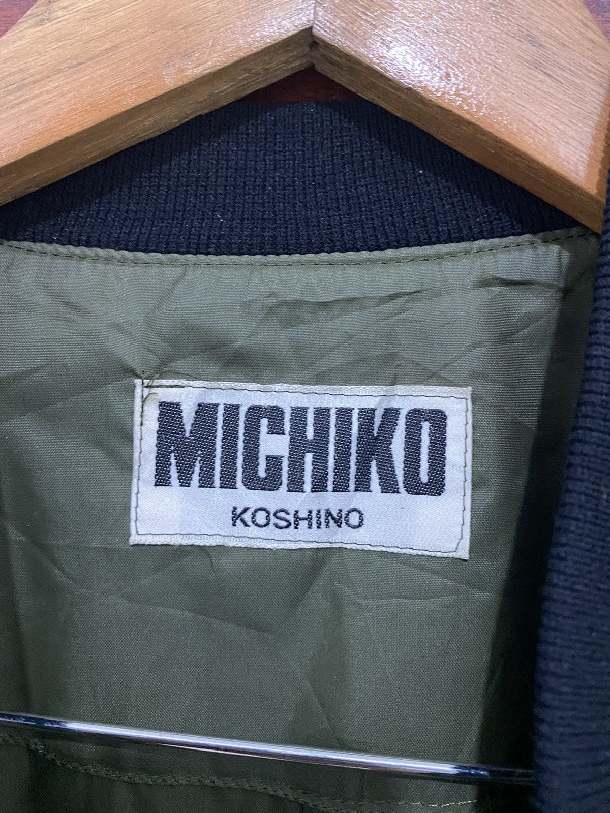 Japanese Brand - MICHIKO KOSHINO London Big Logo Army Green Lite Bomber - 6