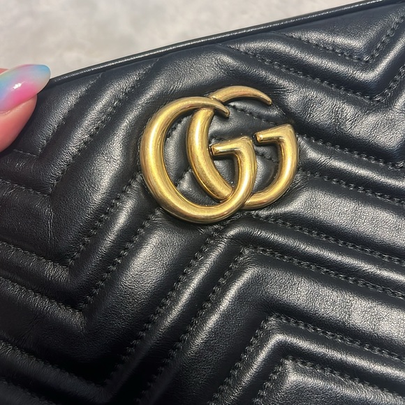 Gucci GG Marmont Small Shoulder Crossbody Bag in Black Leather - 8