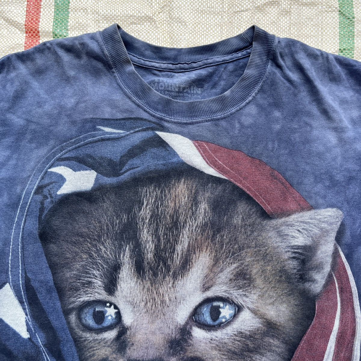 Original Tie Dye The Mountain USA Cat Copyright 2014 - 5